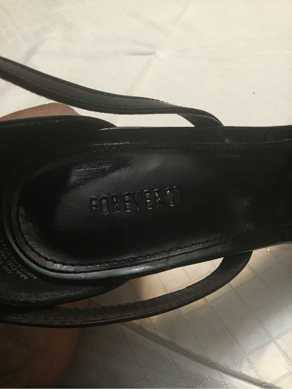 Forever 21 Black Patent Ankle Strap Heels Open Toe Glossy Size 6.5 Like New - Picture 12 of 13
